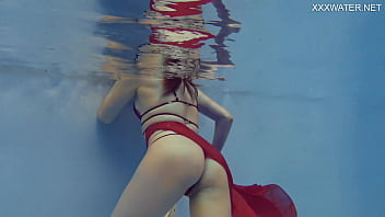 Super Hot In Red Lingerie Babe Marfa Underwater And By The Pool free video